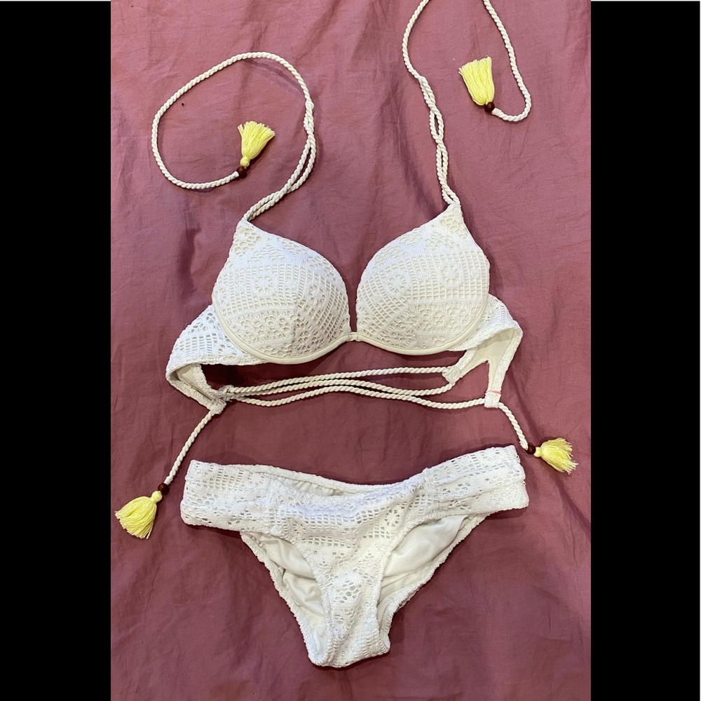 VS Pink Bikini Set